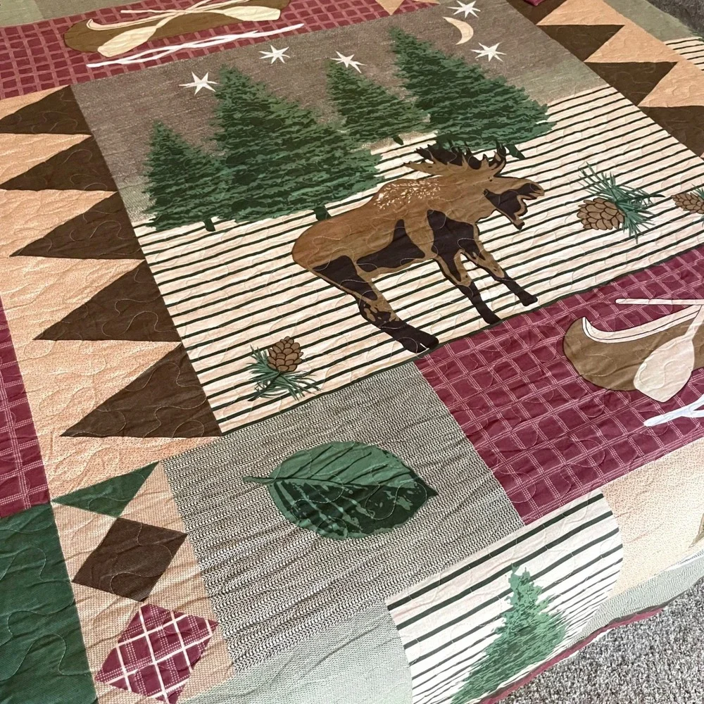 Rustic Cabincore Patchwork Quilted Coverlet Full Queen Size Burgundy Wildlife